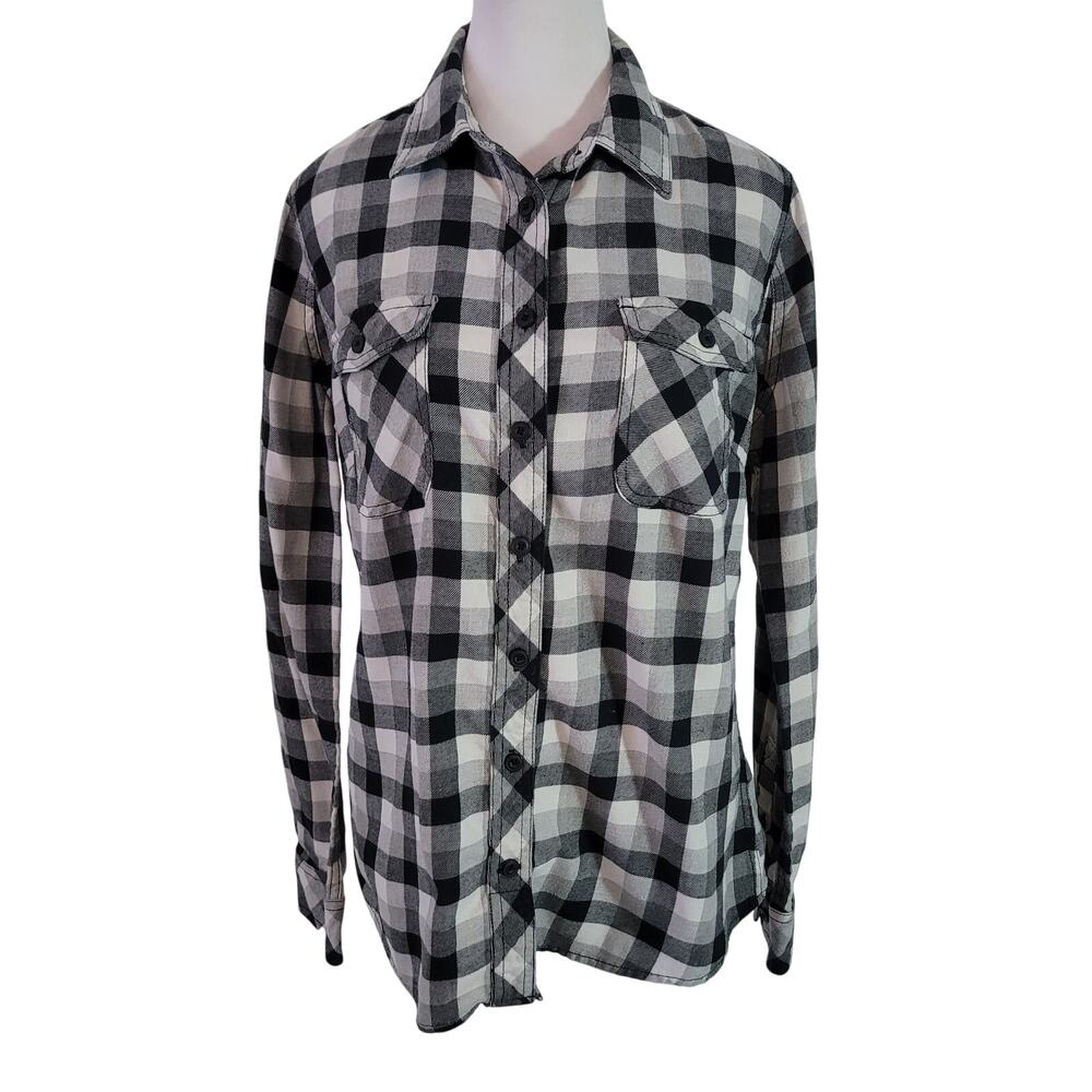 Duluth Trading Co Size M Women's T-Shirt Flannel Long Sleeve Shirt‎ Plaid
